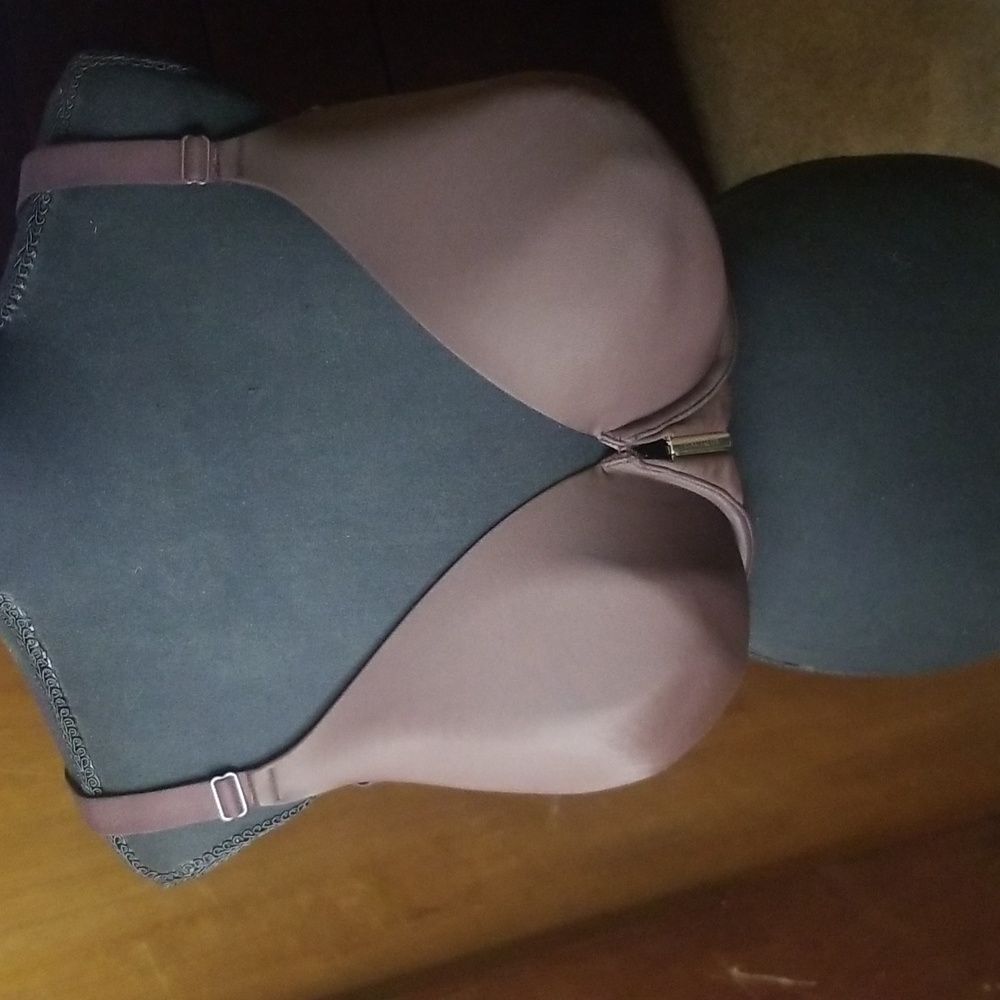 Front closure, back smoothing bras